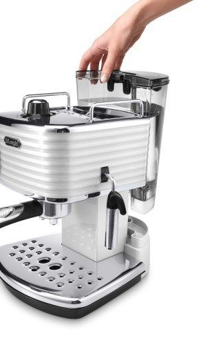 Delonghi Scultura: réservoir d'eau